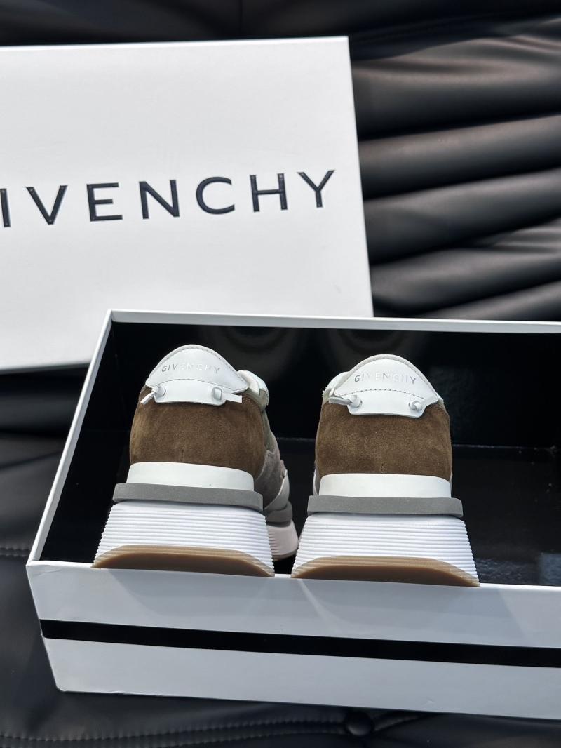 Givenchy Sneakers